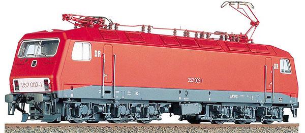 Electric locomotive BR 252<br /><a href='images/pictures/Gutzold/43200.jpg' target='_blank'>Full size image</a>